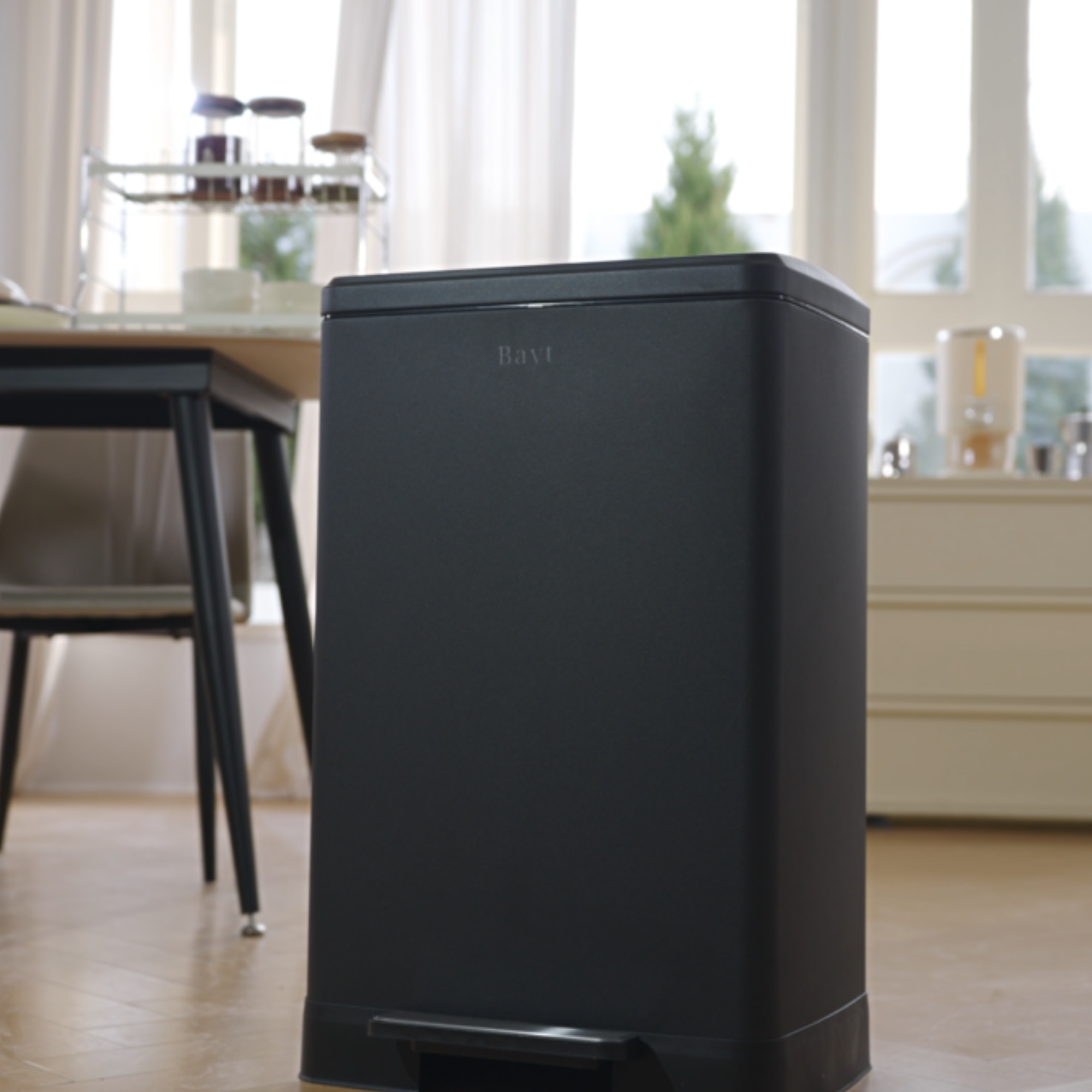Bayt Prullenbak 60 liter - Pedaalemmer - Zwart - 70 x 44 x 31 cm - Baytliving